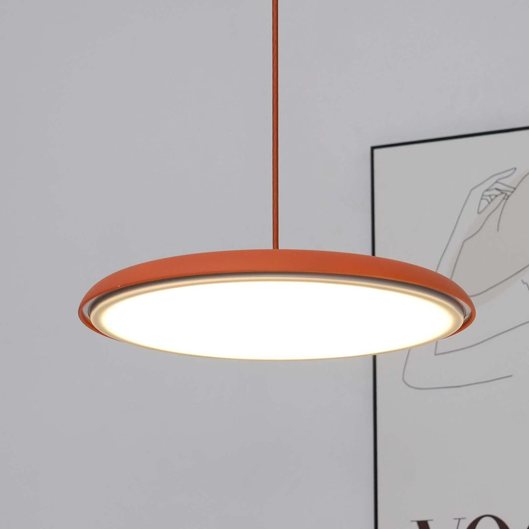 Lampa LEDowa sufitowa, nowoczesne oświetlenie do sypialni, tworzące przytulny klimat.