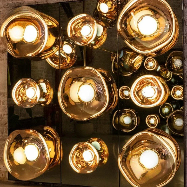 Lampa ścienna Lava do salonu. Skandynawskie, nowoczesne oświetlenie LED, dekoracja wnętrz.