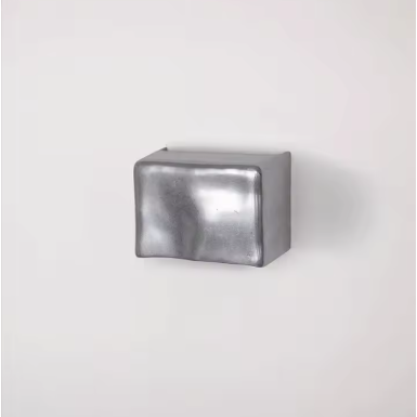 Minimalistyczne oświetlenie ścienne LED kostka. Tworzy efektowne światło góra/dół w domu i ogrodzie.