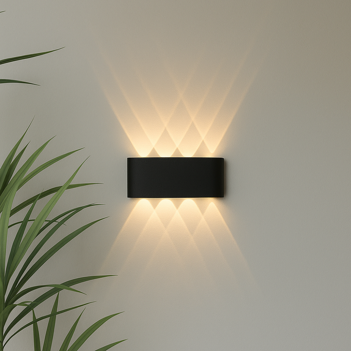 Designerska lampa ścienna LED IP65, idealna do oświetlenia tarasu, balkonu, elewacji czy korytarza.