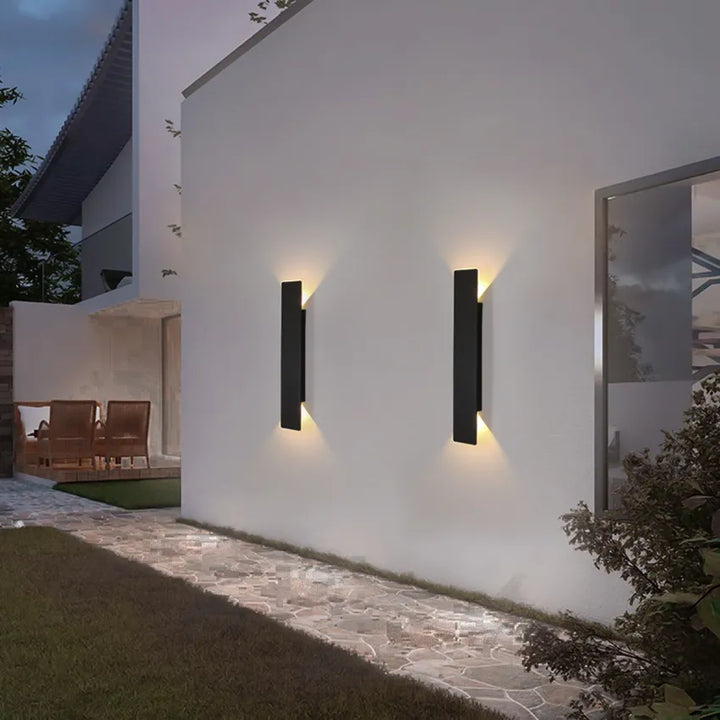 Designerska lampa ścienna LED, wodoodporna. Nowoczesne oświetlenie fasady, tarasu, wnętrz.