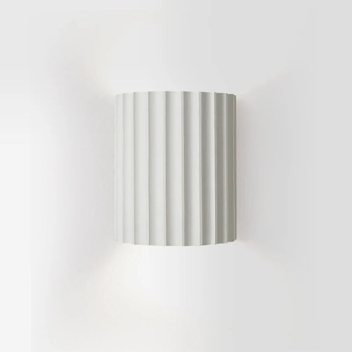 Lampa ścienna z żywicy, nowoczesne oświetlenie LED, trwała i stylowa dekoracja.