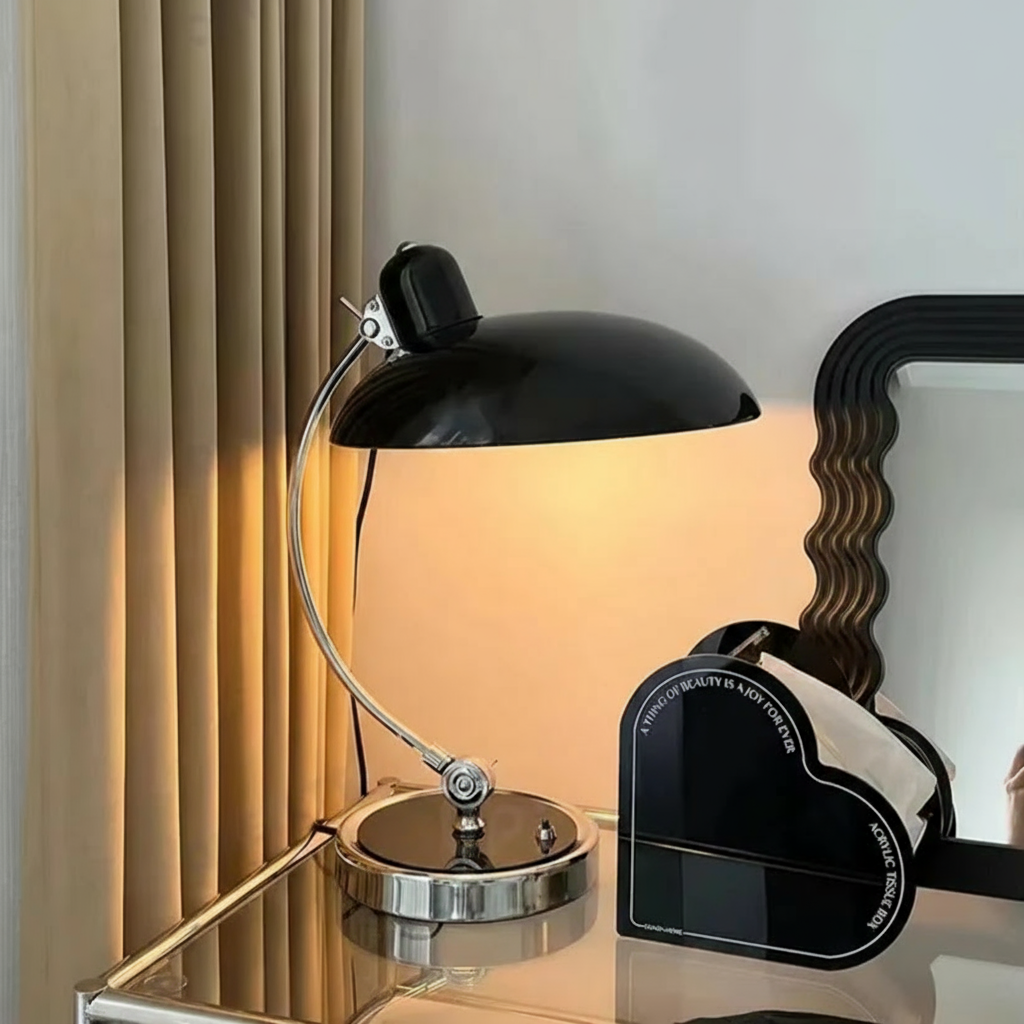 Designerska lampka nocna Bauhaus z 3-kolorowym światłem, minimalistyczny styl.