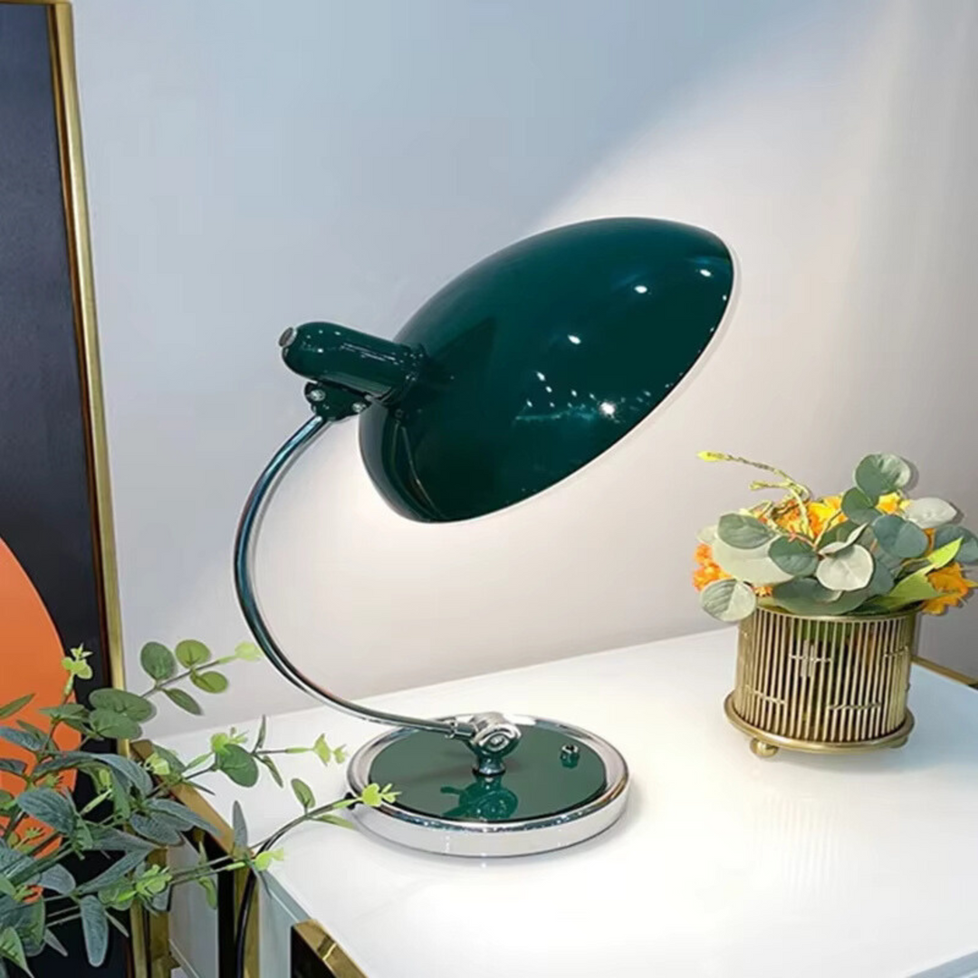 Designerskie oświetlenie: lampa stołowa Bauhaus do salonu, uniwersalny kształt.