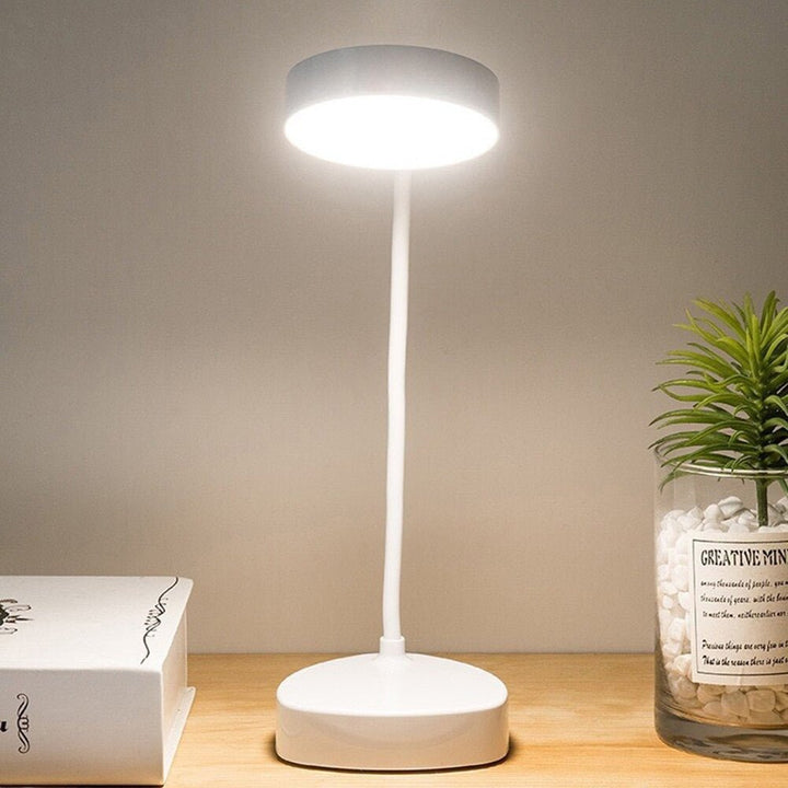 Energooszczędna lampa biurkowa LED do czytania, z ładowaniem USB i regulacją jasności.