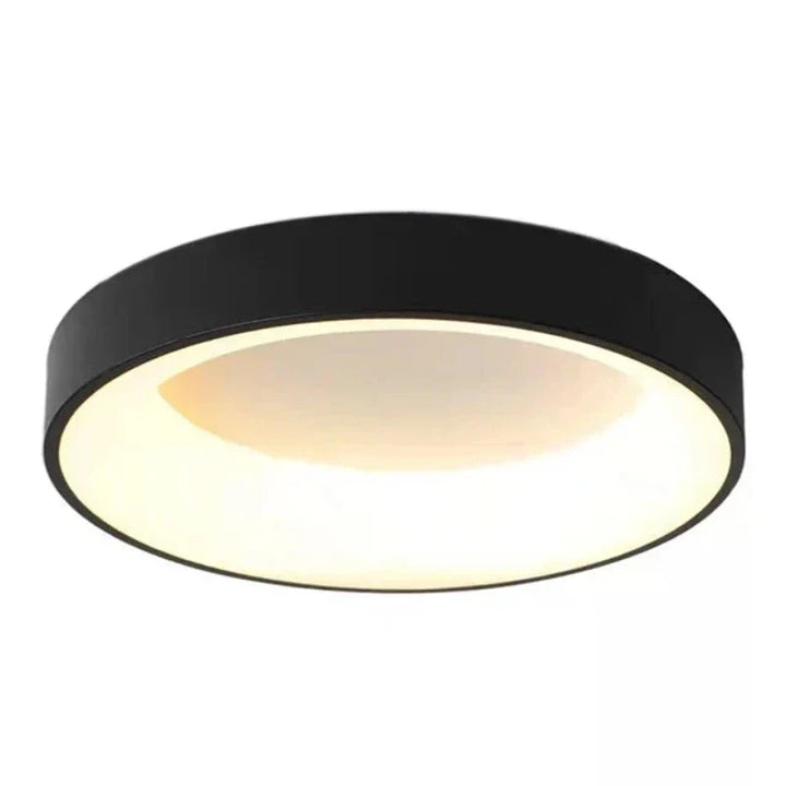Nowoczesna, ściemniana lampa sufitowa LED. Stylowe oświetlenie sufitowe do nowoczesnego domu.