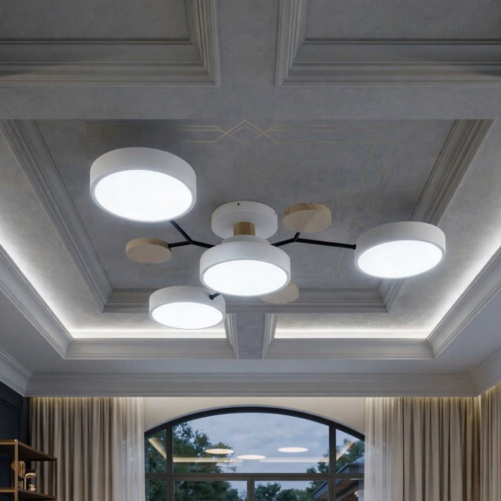 Designerska lampa sufitowa LED z ręcznym wykończeniem, do nowoczesnych wnętrz.