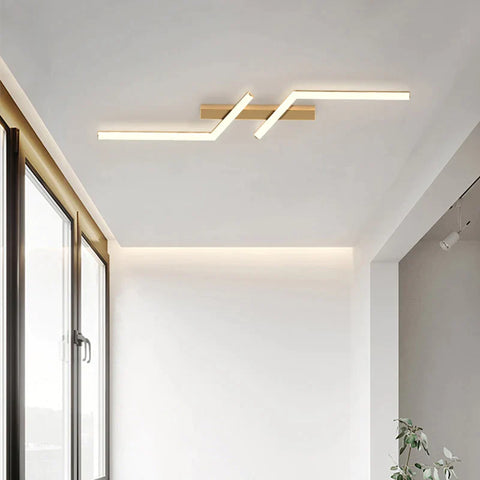 Złota lampa sufitowa LED liniowa ściemnialna, nowoczesne oświetlenie biurowe.