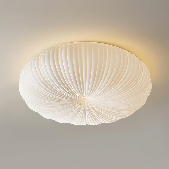 Nowoczesna lampa sufitowa LED, rzeźbiarska forma, do salonu. Designerskie, energooszczędne oświetlenie.