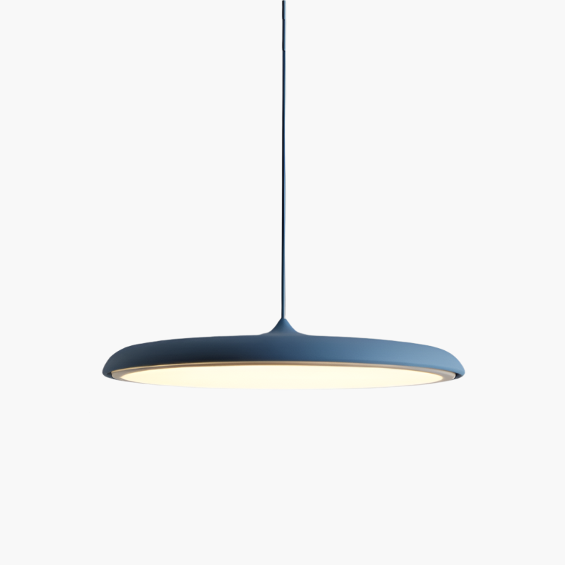 Biała, minimalistyczna lampa sufitowa LED, dysk, skandynawskie oświetlenie wnętrza.