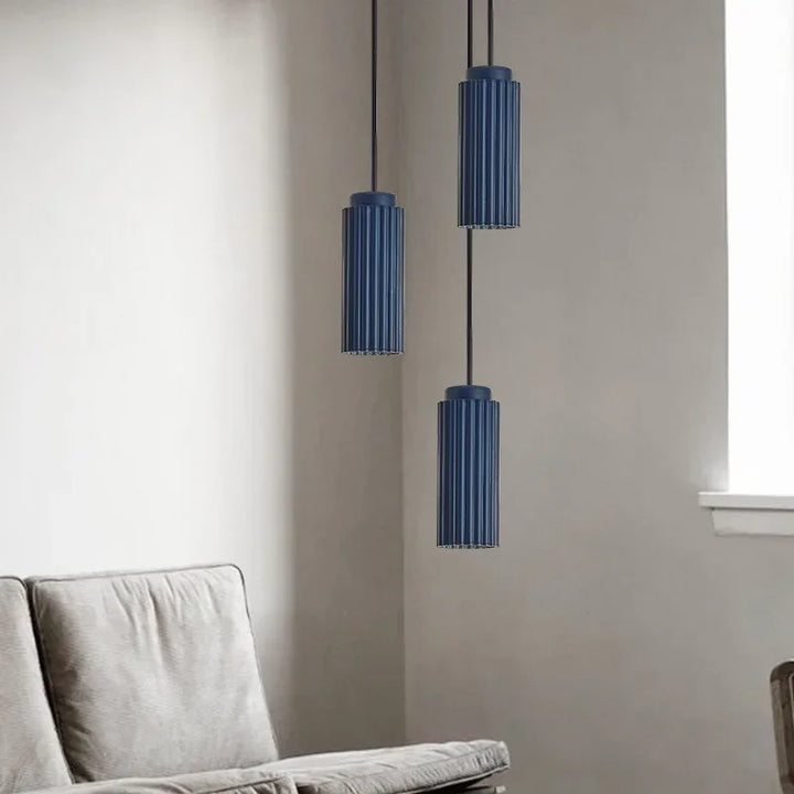 Minimalistyczna lampa LED sufitowa. Nowoczesne oświetlenie do wnętrza, styl skandynawski, metalowo-szklana.
