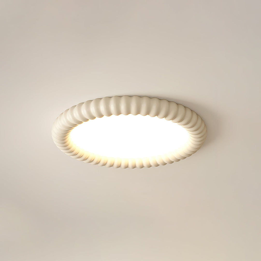 Symetryczna lampa sufitowa LED, designerskie oświetlenie halo do każdego nowoczesnego wnętrza.