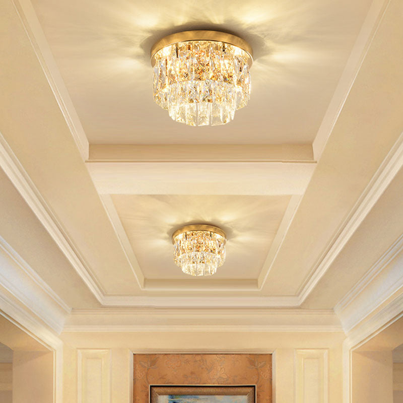 Lampa LED sufitowa z efektem kryształu, nowoczesne oświetlenie dekoracyjne.