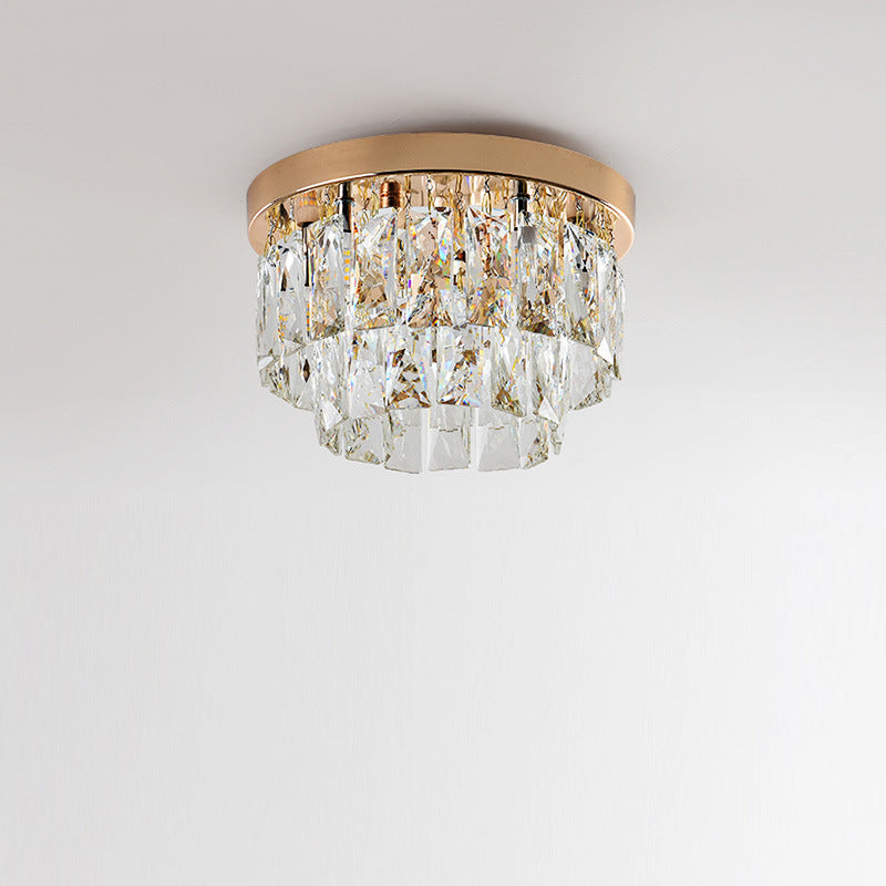 Elegancka lampa sufitowa LED, kryształowa, do nowoczesnych wnętrz salonu i sypialni.