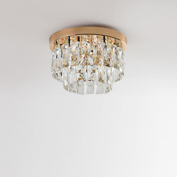 Elegancka lampa sufitowa LED, kryształowa, do nowoczesnych wnętrz salonu i sypialni.