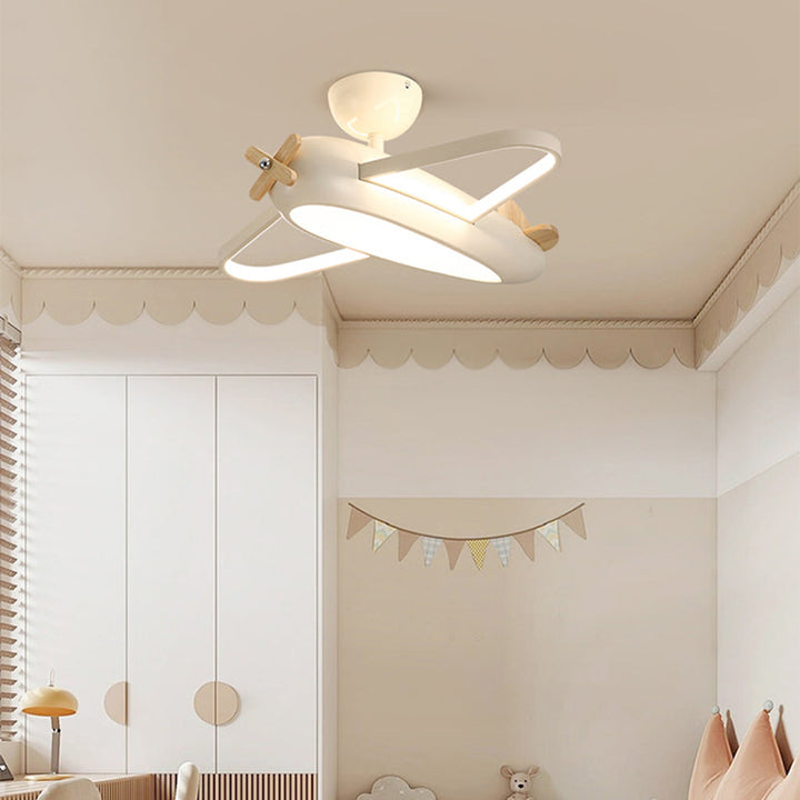 Lampa sufitowa industrialna, metalowa, nowoczesne oświetlenie do współczesnych wnętrz.