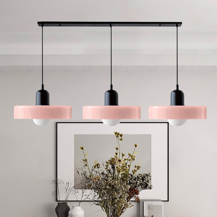 Lampa designerska z trzema kloszami. Oświetlenie dekoracyjne do wnętrz.