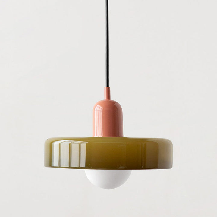 Regulowana lampa wisząca z 3 kloszami. Oświetlenie idealne do nowoczesnych wnętrz.