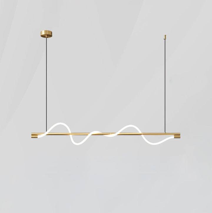 Ściemniana lampa wisząca LED do salonu, mosiężna.