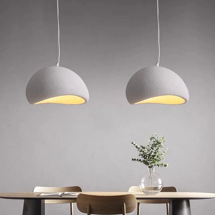 Smukła lampa wisząca LED, minimalistyczne oświetlenie do jadalni, styl japandi.