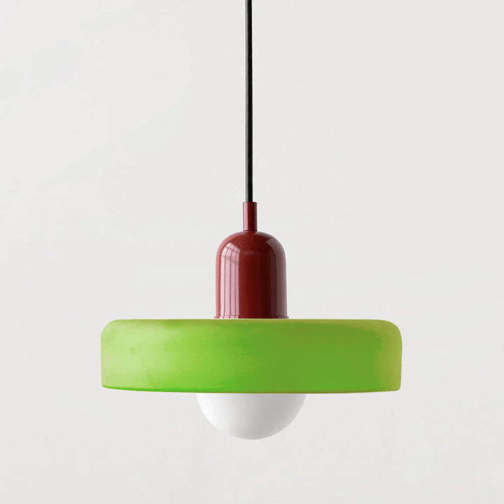 Elegancka lampa wisząca szklana kula, styl skandynawski. Oświetlenie do salonu.