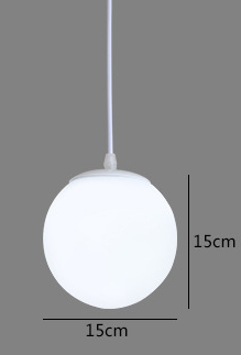 Lampa wisząca szklana kula zapewniająca subtelne, rozproszone światło do salonu lub sypialni.