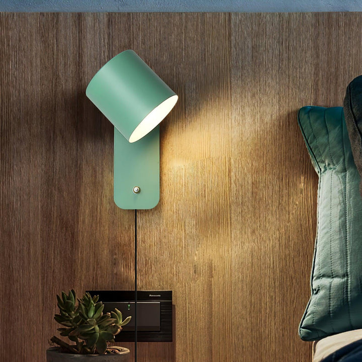 Stylowa lampa ścienna obrotowa, do sypialni lub jako oświetlenie akcentowe.