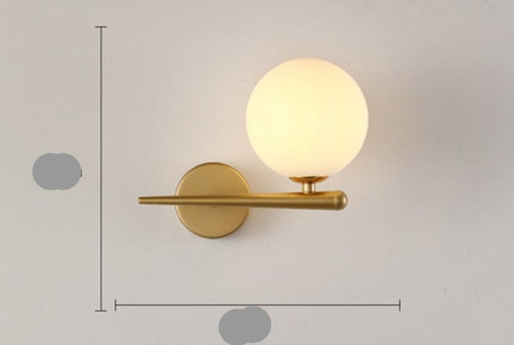 Skandynawska lampa ścienna LED. Nowoczesny kinkiet do salonu, sypialni, przedpokoju. Czarny/złoty design.