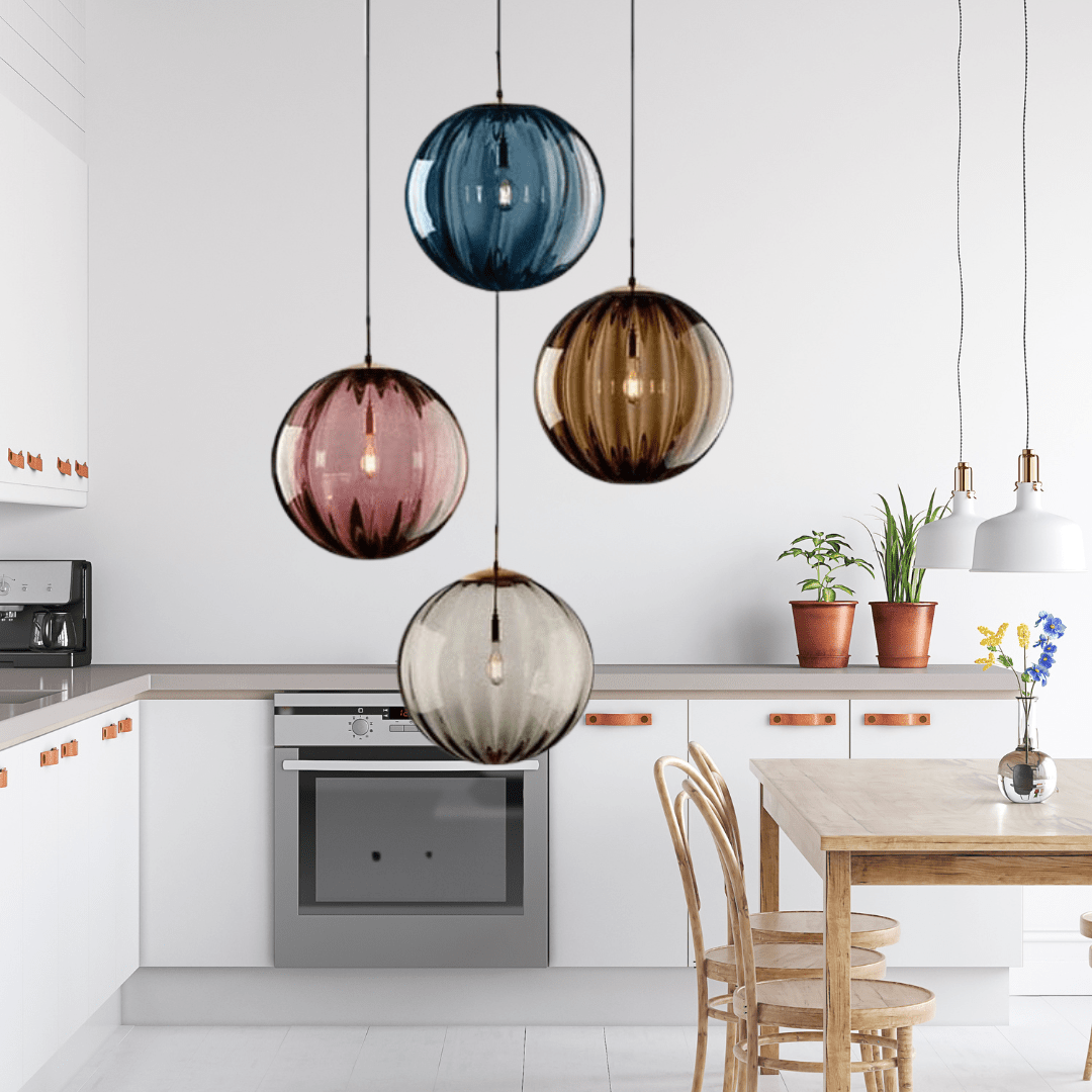 Nowoczesna szklana lampa wisząca do salonu, sypialni. Stylowe oświetlenie sufitowe wnętrz.