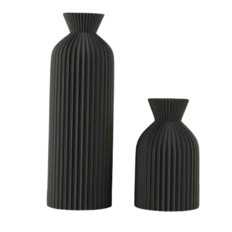 Wazon dekoracyjny z ceramiki, nowoczesny design, do wystroju wnętrz. Elegancka ozdoba salonu, jadalni.