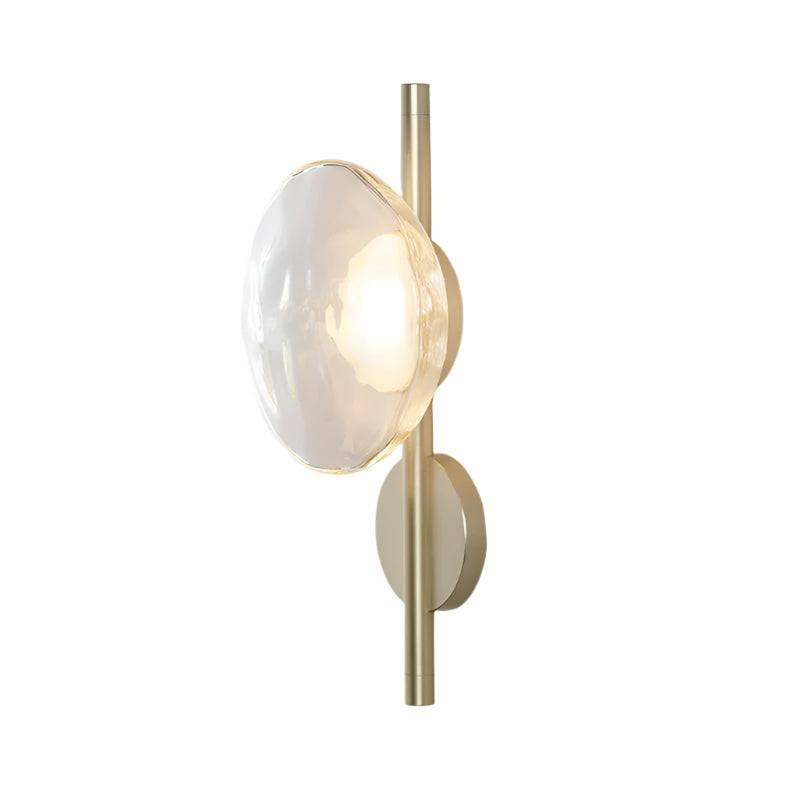 Lampa ścienna LED okrągła, teksturowana, do sypialni, tworzy przytulny nastrój.