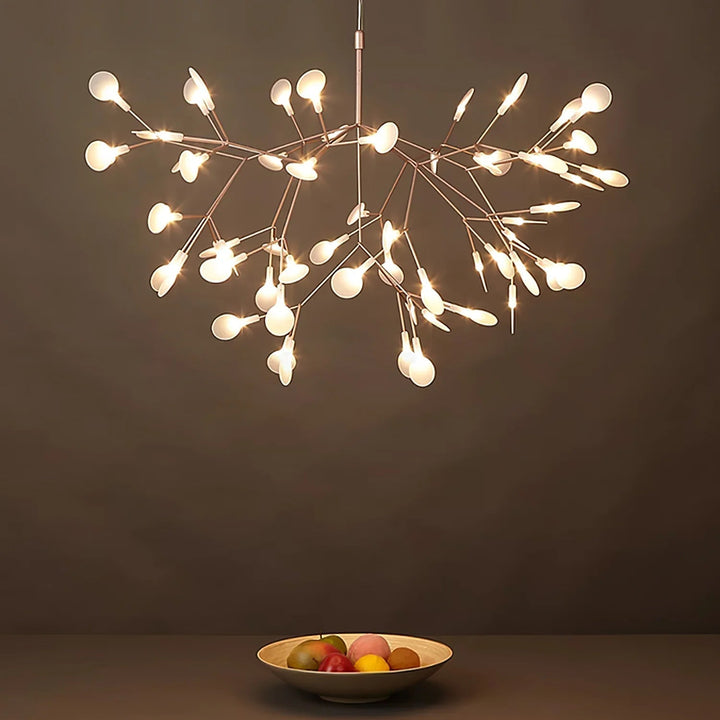 Żyrandol LED Firefly Sputnik. Designerskie, eleganckie oświetlenie sufitowe do jadalni, złote.