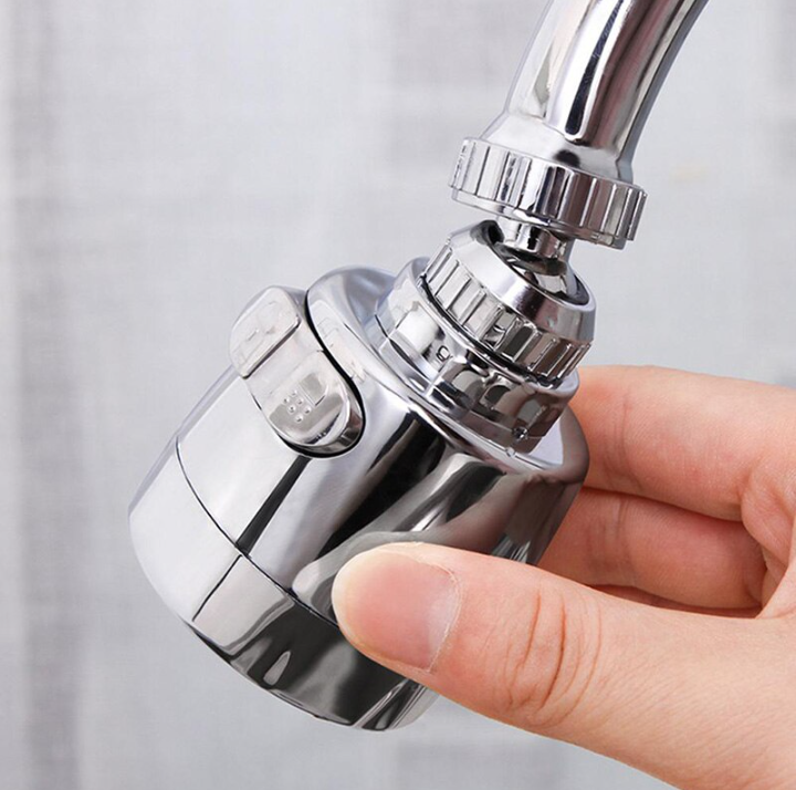 Aerator kranowy z filtrem wody, czystą wodą i oszczędnością, idealny do kuchni.