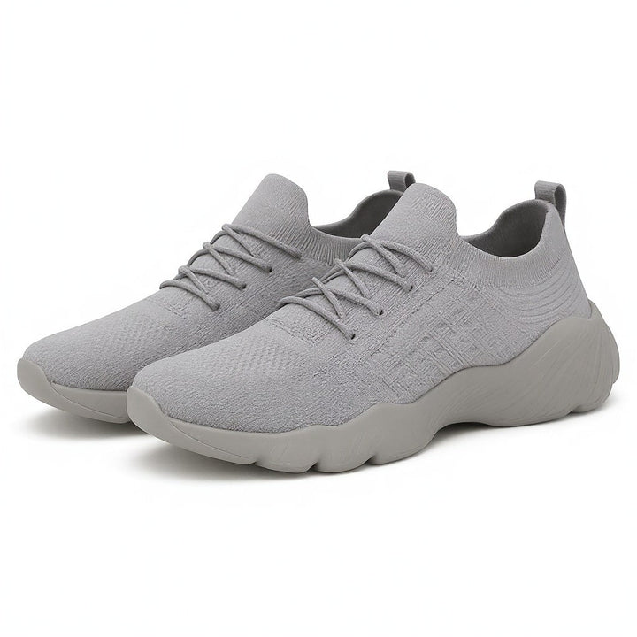 Para szarych męskich sneakersów sznurowanych