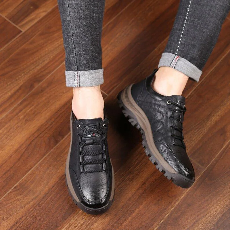 Męskie buty casual z ergonomicznym wsparciem w eleganckim brązowym kolorze