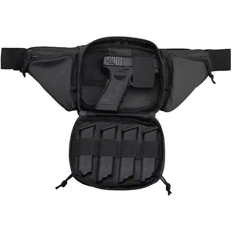 Nerka męska outdoorowa prezentowana na tle miejskiego otoczenia, styl EDC.