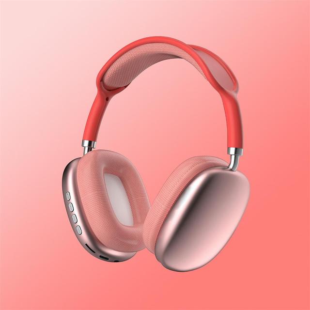 Bezprzewodowe słuchawki z ANC podłączone kablem audio w trybie przewodowym