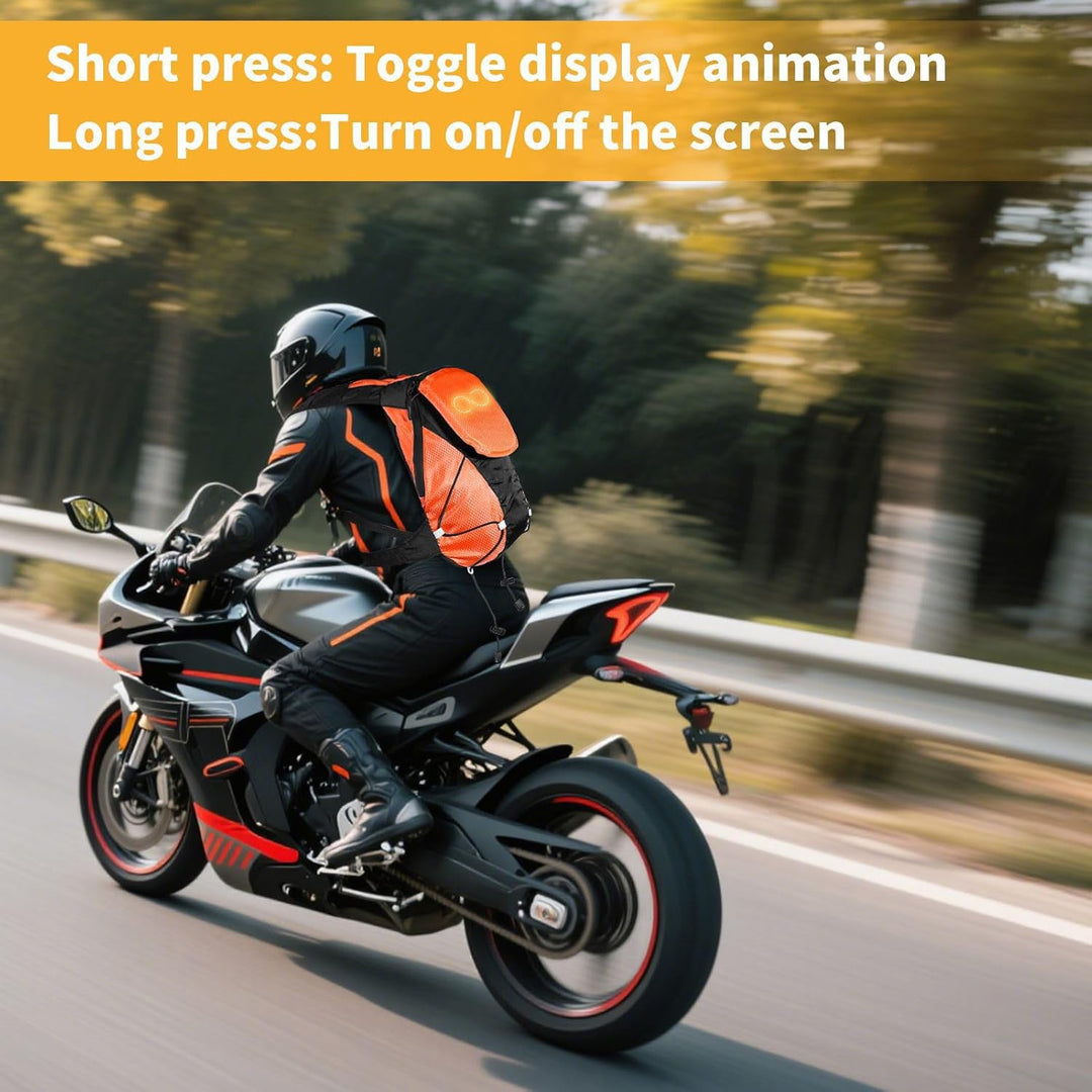 Bezpieczny plecak motocyklowy LED, poprawiający widoczność na drodze.