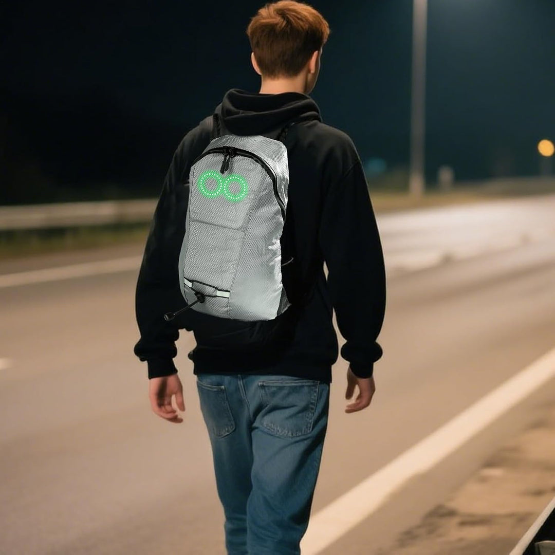 Unisexowy plecak LED Nexora na podróże, wodoodporny, z dynamicznym podświetleniem audio-reaktywnym.