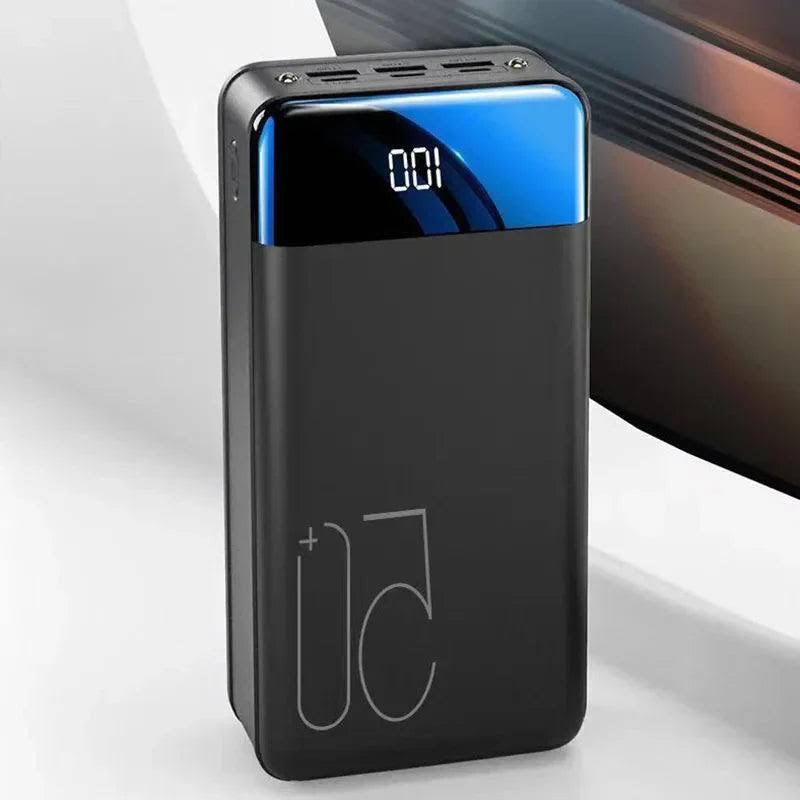 Potężny power bank 50000 mAh, uniwersalna ładowarka przenośna do smartfonów i tabletów. Idealny na podróże i kemping.