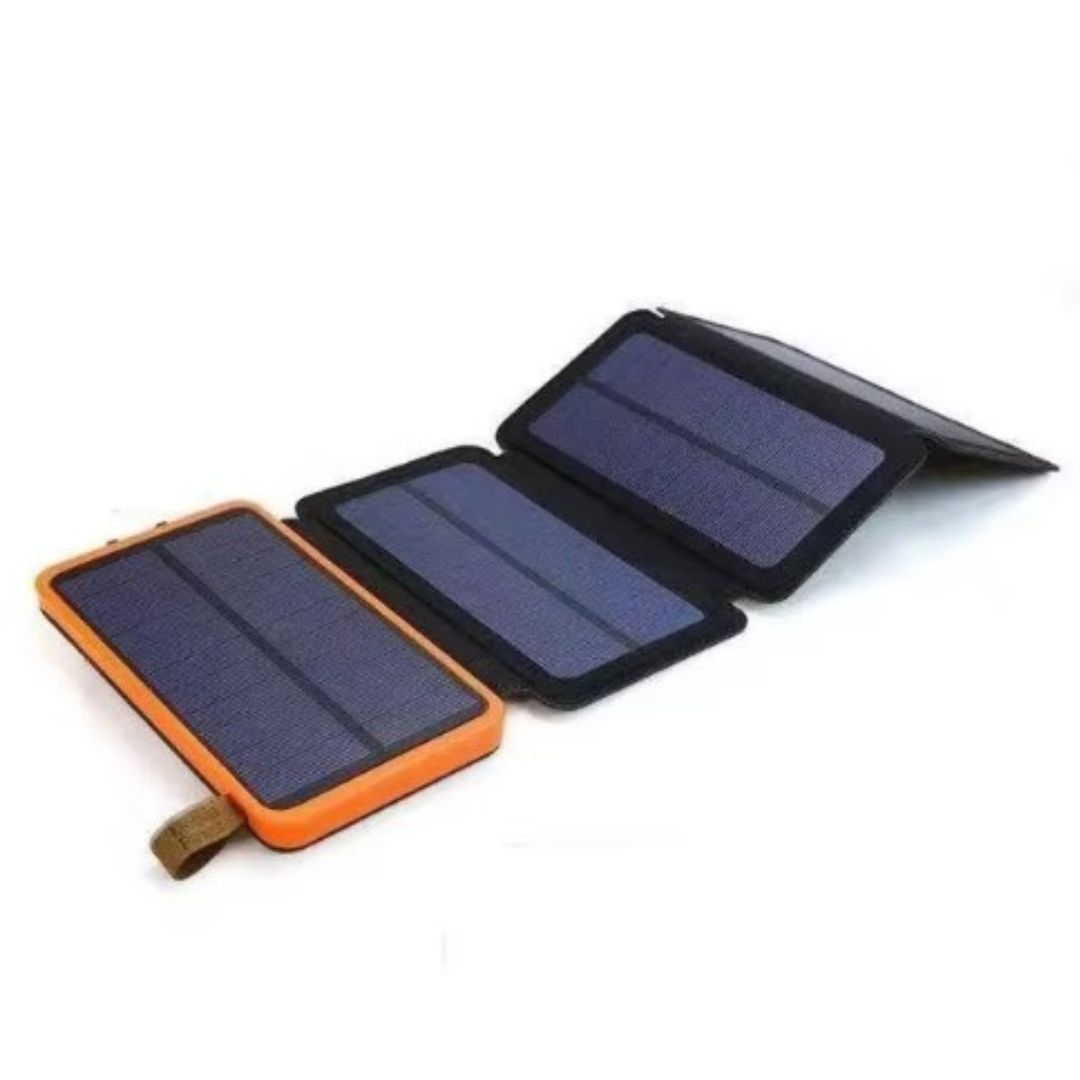 Rozłożony pomarańczowy powerbank solarny z widocznymi panelami słonecznymi