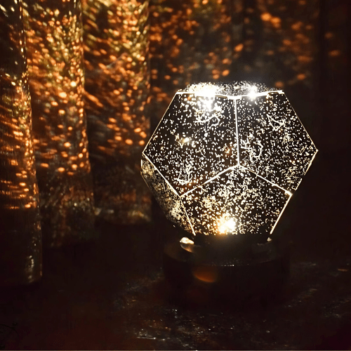 Nowoczesny projektor gwiazd i galaktyki, lampka nocna LED, idealna do stworzenia światła ambientowego.