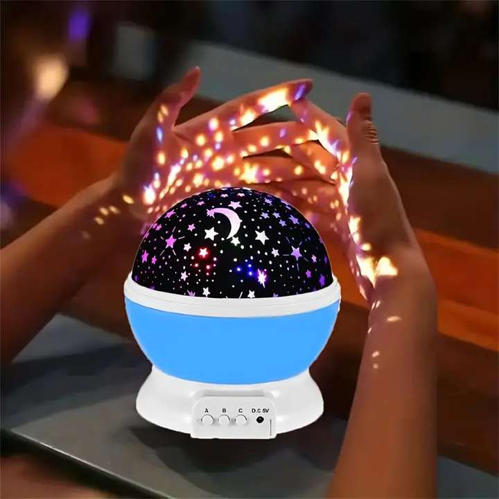 Projektor gwiazd LED dla dzieci, tworzący magiczną atmosferę w pokoju, idealny do zasypiania i zabawy.