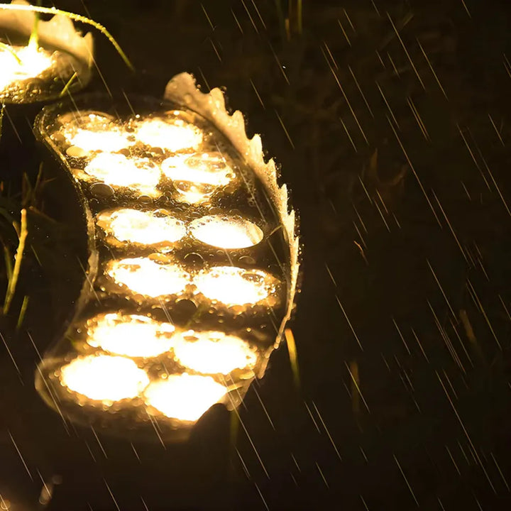 Nowoczesny reflektor LED ogrodowy, energooszczędne oświetlenie zewnętrzne do krajobrazu. Trwały i wodoszczelny.