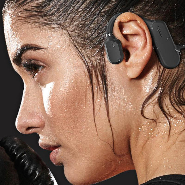 Nowoczesne słuchawki Bluetooth z zaawansowaną technologią adaptacyjnego audio i redukcją szumów.