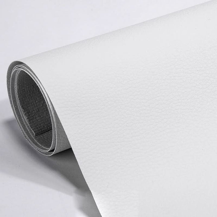 Innowacyjna łatka do renowacji skóry i winylu 50x137 cm. Samoprzylepna, trwała i łatwa w aplikacji.