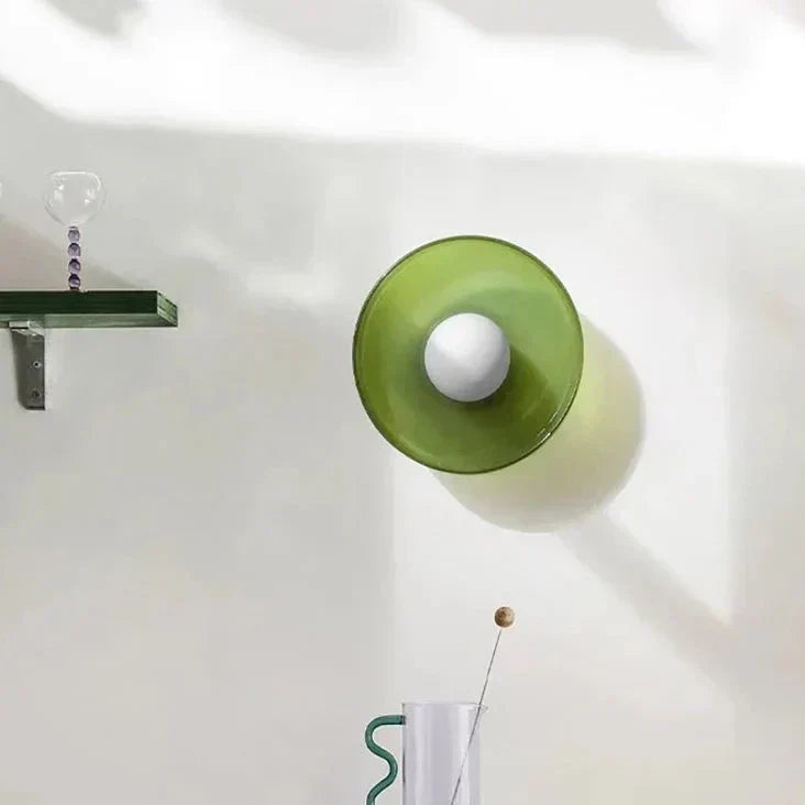 Minimalistyczna lampa sufitowa LED, prosta forma i funkcjonalne oświetlenie do nowoczesnych wnętrz.
