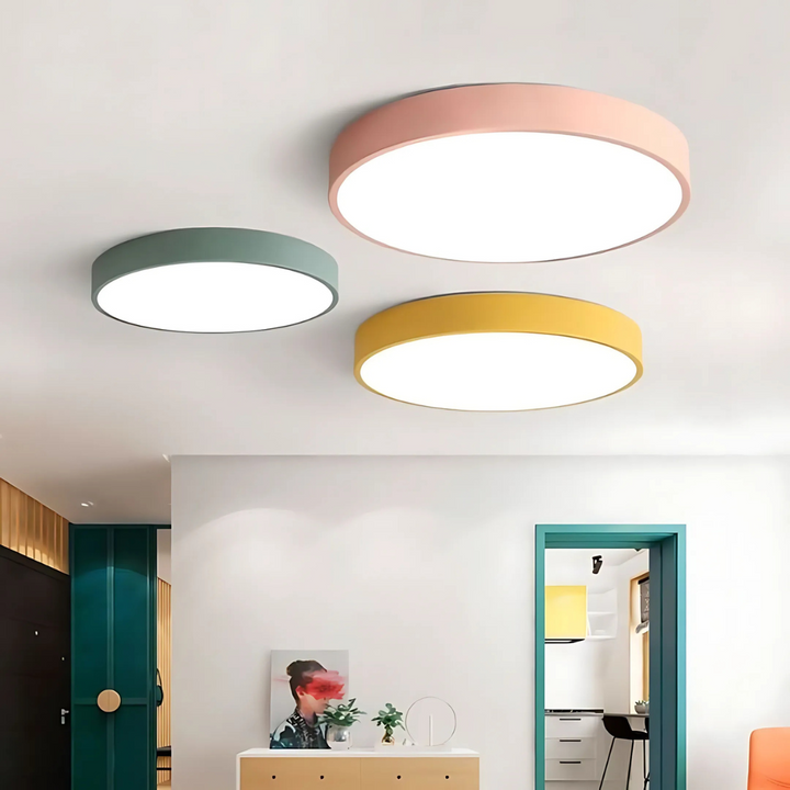 Nowoczesna lampa sufitowa LED w stylu skandynawskim do sypialni.