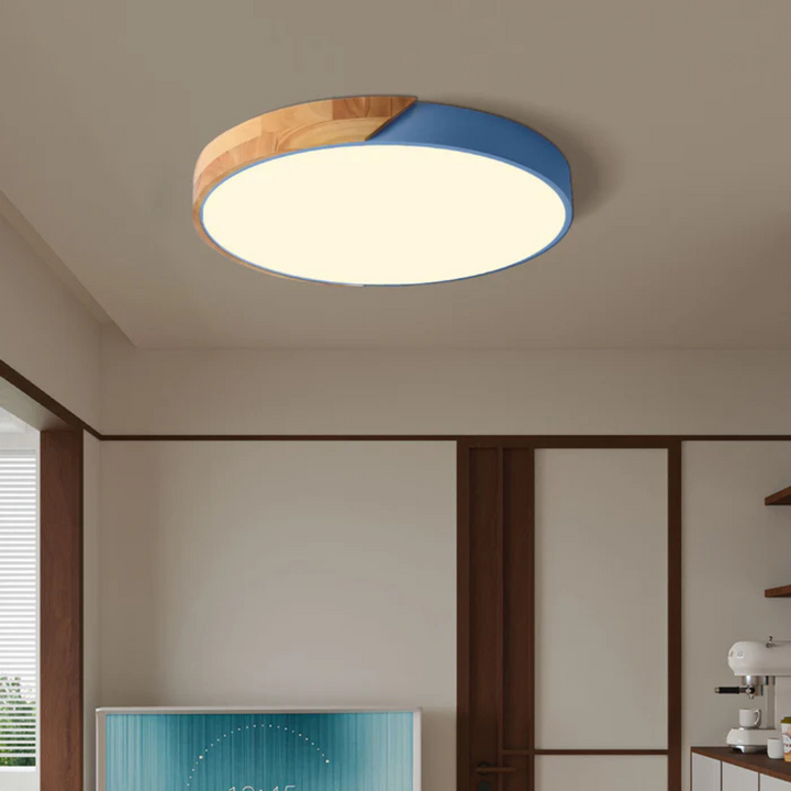 Minimalistyczna lampa sufitowa LED. Oświetlenie domu w stylu skandynawskim.