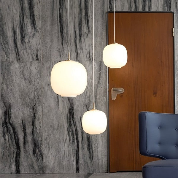 Designerska lampa wisząca LED cluster, szklana, metalowa. Nowoczesne okrągłe oświetlenie do salonu.